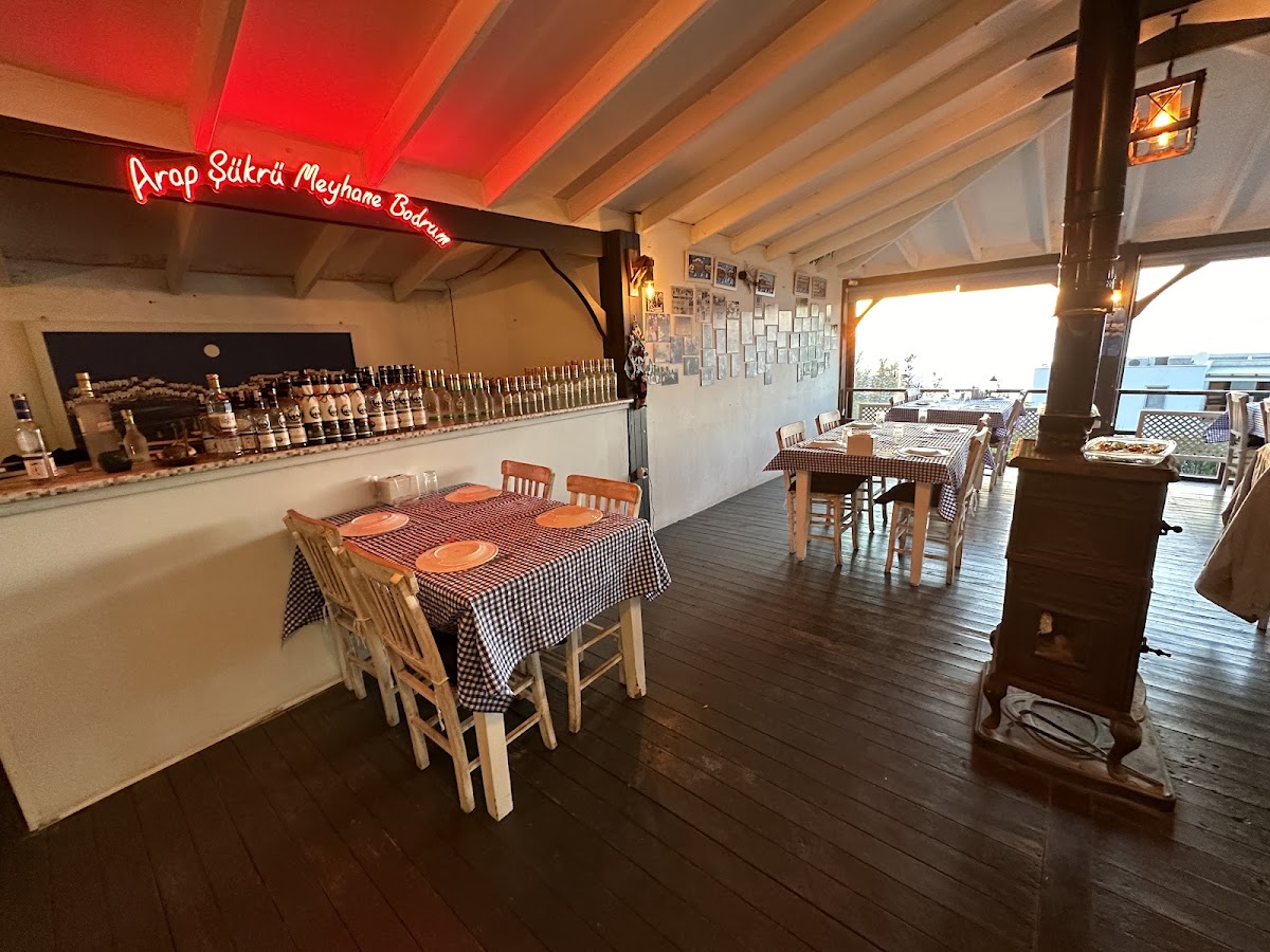 Arap Şükrü Bodrum Meyhanesi